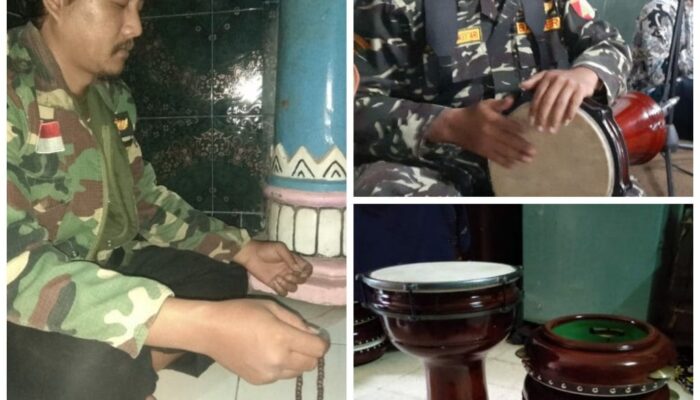 "HIDUPKAN HATIMU DENGAN DZIKIR,, BASAHI BIBIRMU DENGAN SHOLAWAT" 1 SORBANSANTRI.COM