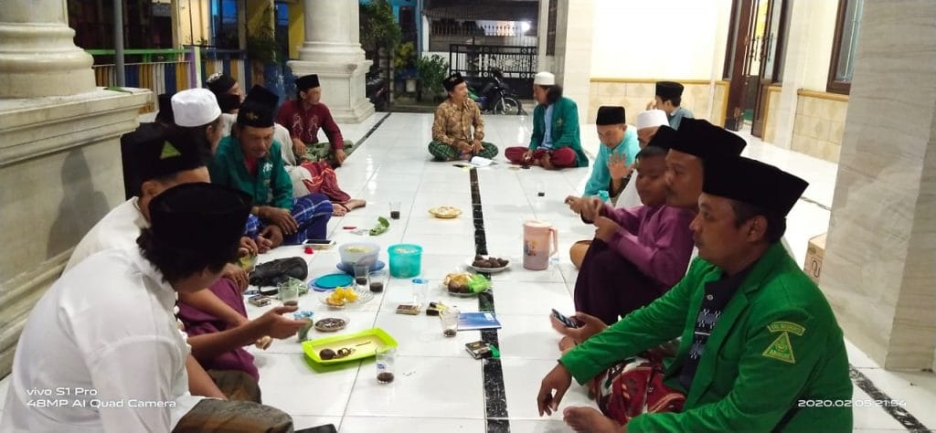 GP Ansor Ranting Canggu dengan melaksanakan Program Rutin Bulanan yaitu Majelis Dzikir dan Sholawat