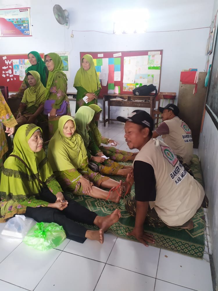 "TAHLIL KUBRO" MUSLIMAT NU SE KECAMATAN MOJOSARI 8 SORBANSANTRI.COM