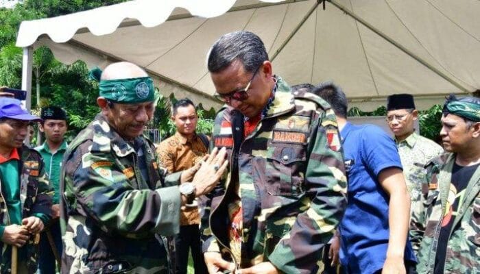 Gubernur Sulsel Nurdin Abdullah Kini Anggota Banser 1 SORBANSANTRI.COM