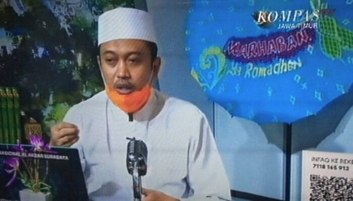 Ngaji dan Menyebarkan Ilmu Tidak Harus Disatu Waktu 1 SORBANSANTRI.COM