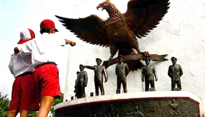 PANCASILA MEMANG BUKAN WAHYU ILAHI, NAMUN IA FIKRUL ISLAMI 1 SORBANSANTRI.COM