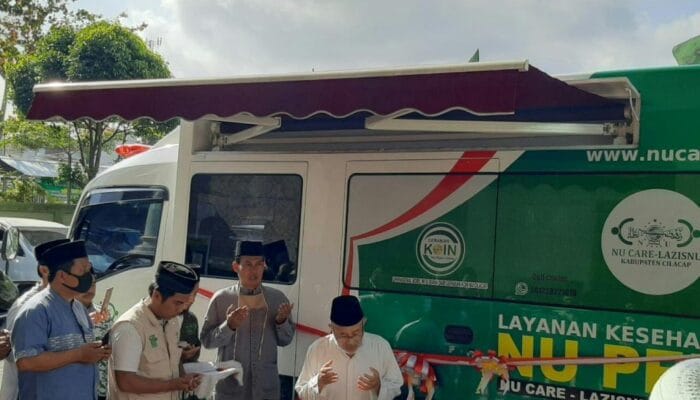 TINGKATKAN PELAYANAN NUCARE LAZISNU CILACAP LUNCURKAN MOBIL SEHAT NU (MOBISNU) 1 SORBANSANTRI.COM
