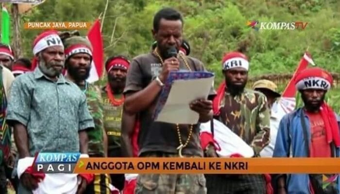 OPM (Organisasi Papua Merdeka) KEMBALI KEPANGKUAN NKRI 1 SORBANSANTRI.COM