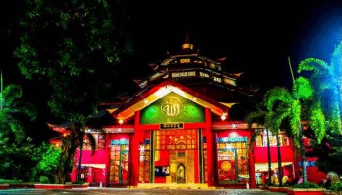Masjid Cheng Hoo Pemersatu Umat, Bergaya Cina-Jawa 1 SORBANSANTRI.COM