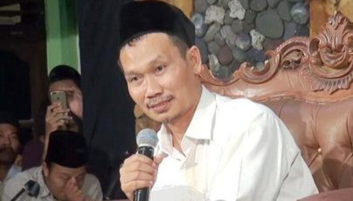 Kritikan Gus Baha Untuk Orang-orang NU 1 SORBANSANTRI.COM