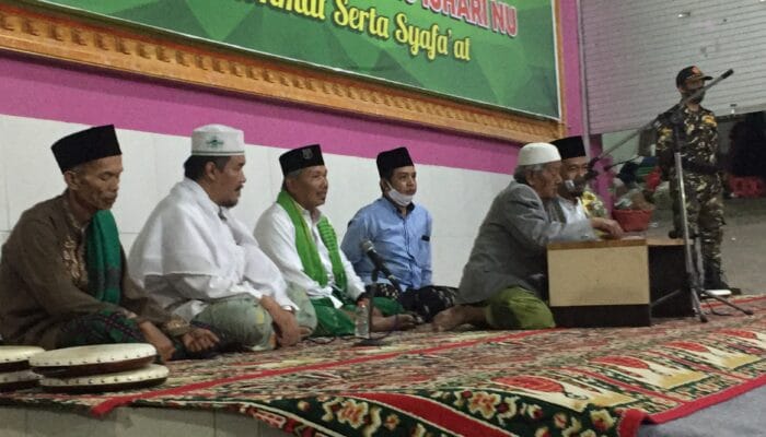 1000 LEBIH SAHABAT ISHARI NU HADIR DI PACET DAN CERITA MULYANYA SHOLAWAT 1 SORBANSANTRI.COM