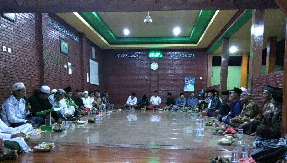 GIAT RUTIN GUBUK AL BAROKAH KWANGEN SIDOREJO JETIS MOJOKERTO 3 SORBANSANTRI.COM