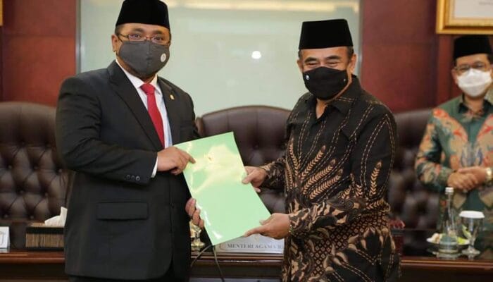 Saatnya mengembalikan Agama sebagai inspirasi bukan aspirasi. 1 SORBANSANTRI.COM