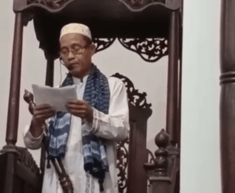 Sholat Gerhana bulan di masjid baitul muttaqin kenanten puri mojokerto 13 SORBANSANTRI.COM