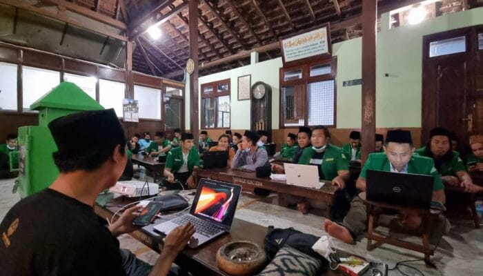 Workshop Sekaligus Konsolidasi Media-Cyber PC GP Ansor se Jawa Tengah 1 SORBANSANTRI.COM