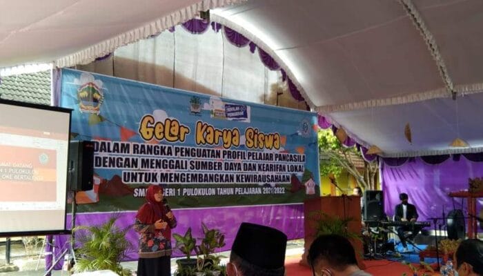 TERPILIH SEBAGAI SMA PENGGERAK DI JAWA TENGAH, SMA N 1 PULOKULON ADAKAN GELAR KARYA SISWA 1 SORBANSANTRI.COM
