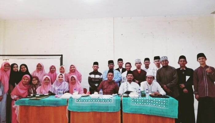 SUKSES ADAKAN RAPAT KERJA, DAARUL QURAN SURAKARTA ( DQS ) CANANGKAN 9 PROGRAM SPESIAL 1 SORBANSANTRI.COM
