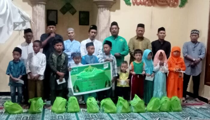 Malam Asuro Ranting Lazisnu Canggu santuni yatim piatu dhuafa 1 SORBANSANTRI.COM