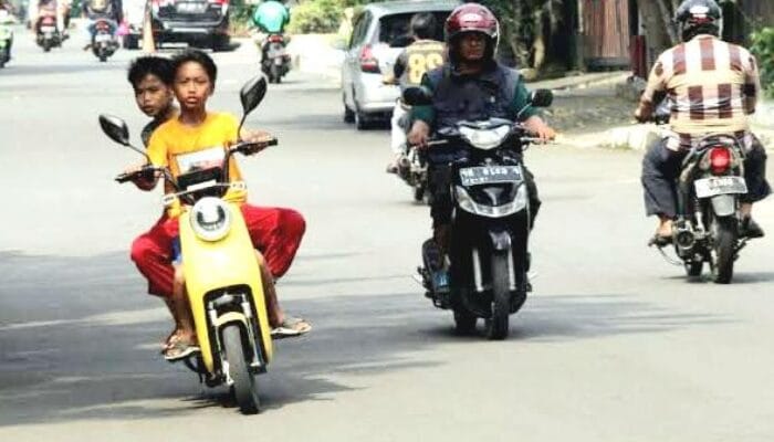 Tok! Pemerintah Batasi Laju Sepeda Listrik, Ini Perbandingan Dengan Kendaraan Lainnya 1 SORBANSANTRI.COM