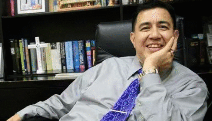 Pendeta tenar, Gilbert Lumoindong, bikin gaduh saat libur lebaran ini. 1 SORBANSANTRI.COM