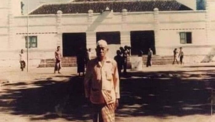 KHR. As’ad Syamsul Arifin, Wali Qutub dari Situbondo 1 SORBANSANTRI.COM
