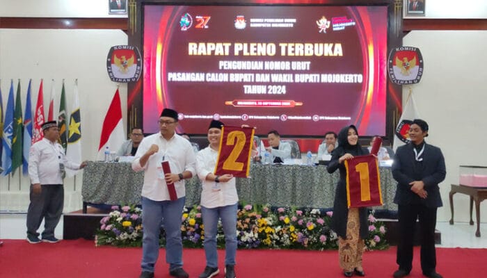Dapat Nomor Urut 01 di Pilkada Mojokerto 2024, Ikfina: "1dola Juara Satu" 1 SORBANSANTRI.COM