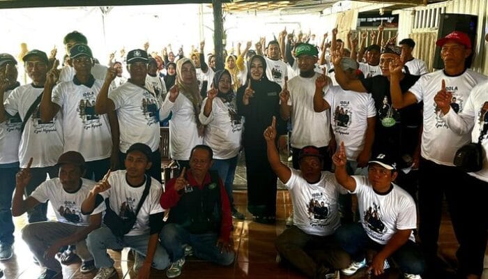 Ikfina Diskusi Soal Pentingnya Pembangunan Jalan dengan Milenial Mojokerto 1 SORBANSANTRI.COM